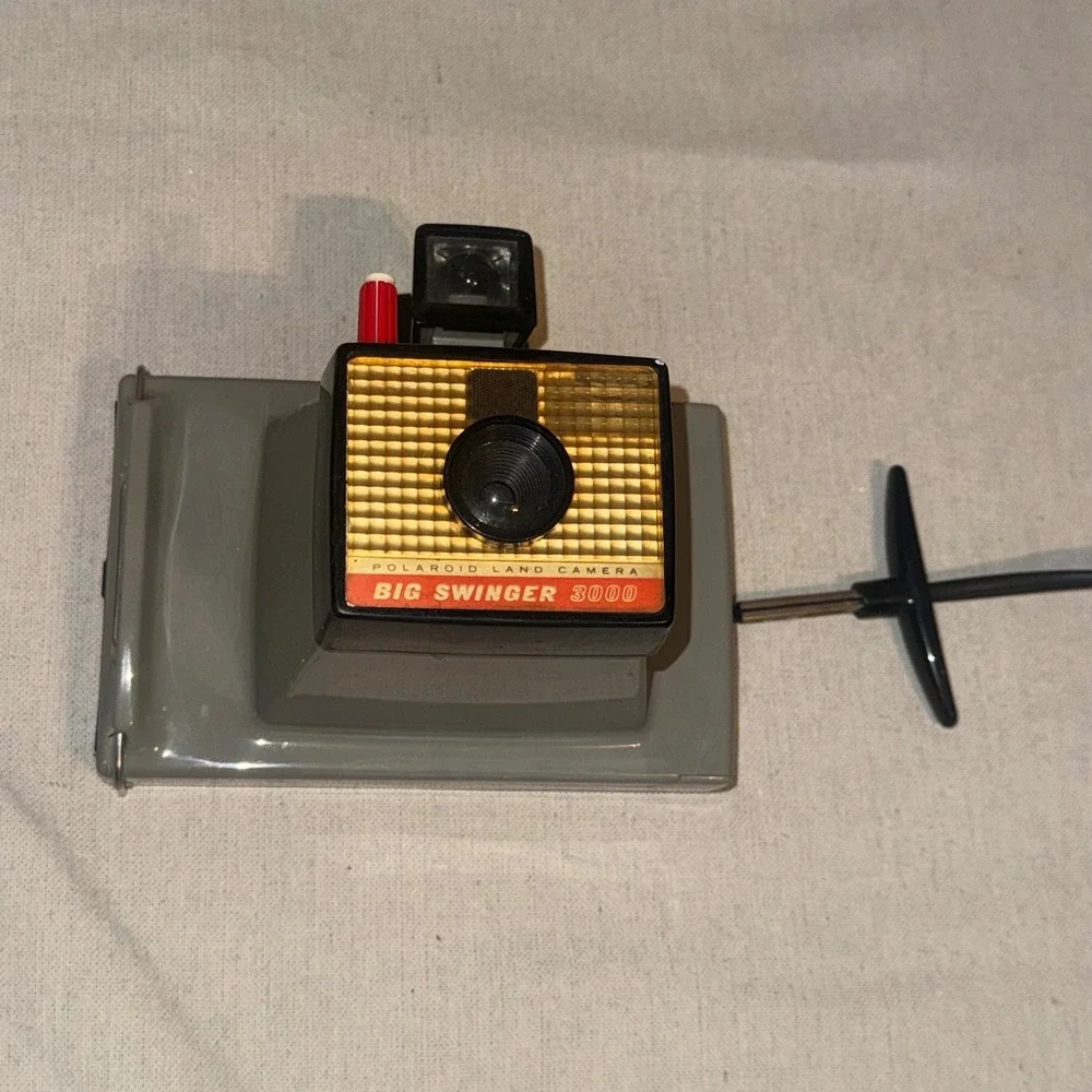 Vintage Polaroid Land Camera Big Swinger 3000 Gray Instant Film Camera